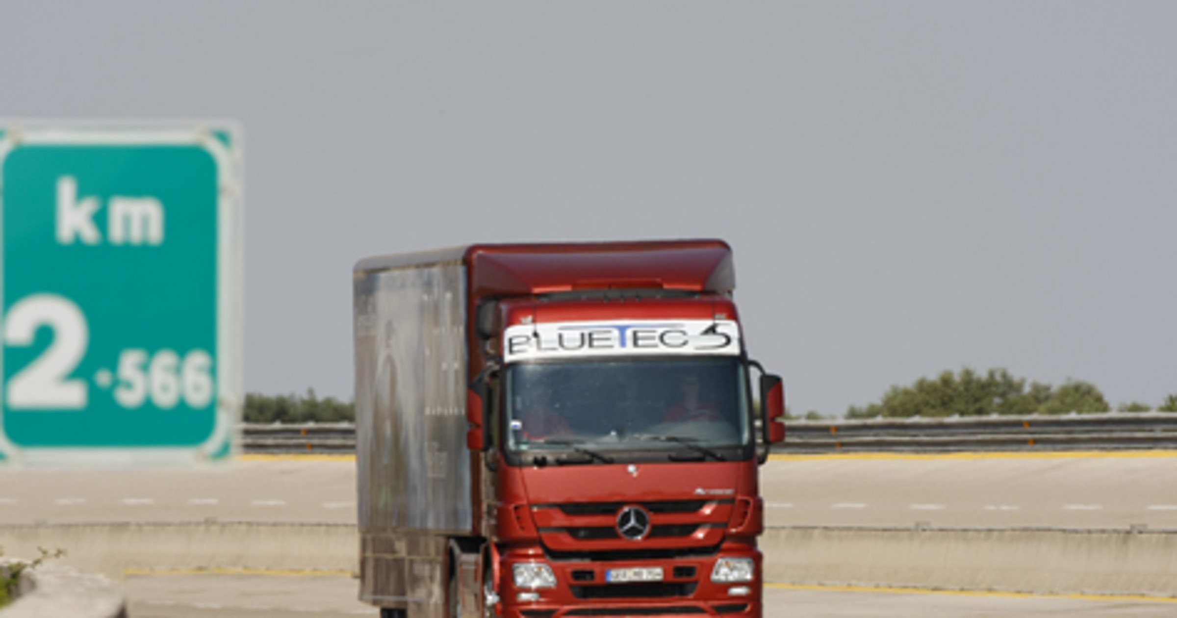 Mercedes Actros - oszczędna ciężarowka!