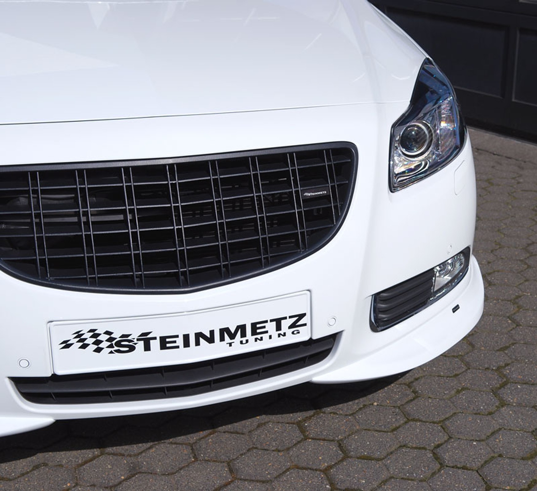 Opel Insignia Sports Tourer – czary firmy Steinmetz