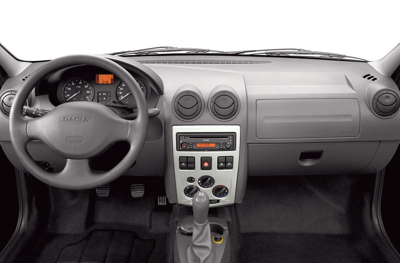 Dacia Logan Pick-Up – przodownik pracy