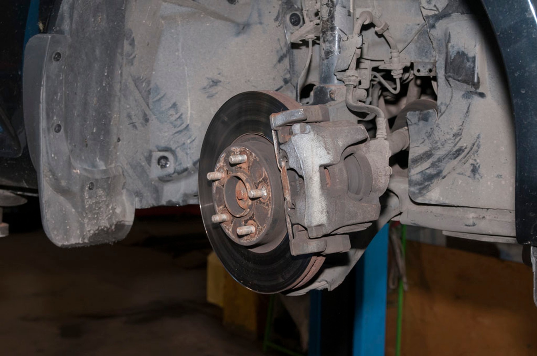 Samodzielna wymiana klocków i tarcz hamulcowych