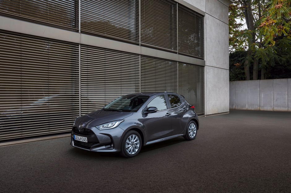 Mazda 2 Hybrid 2022
