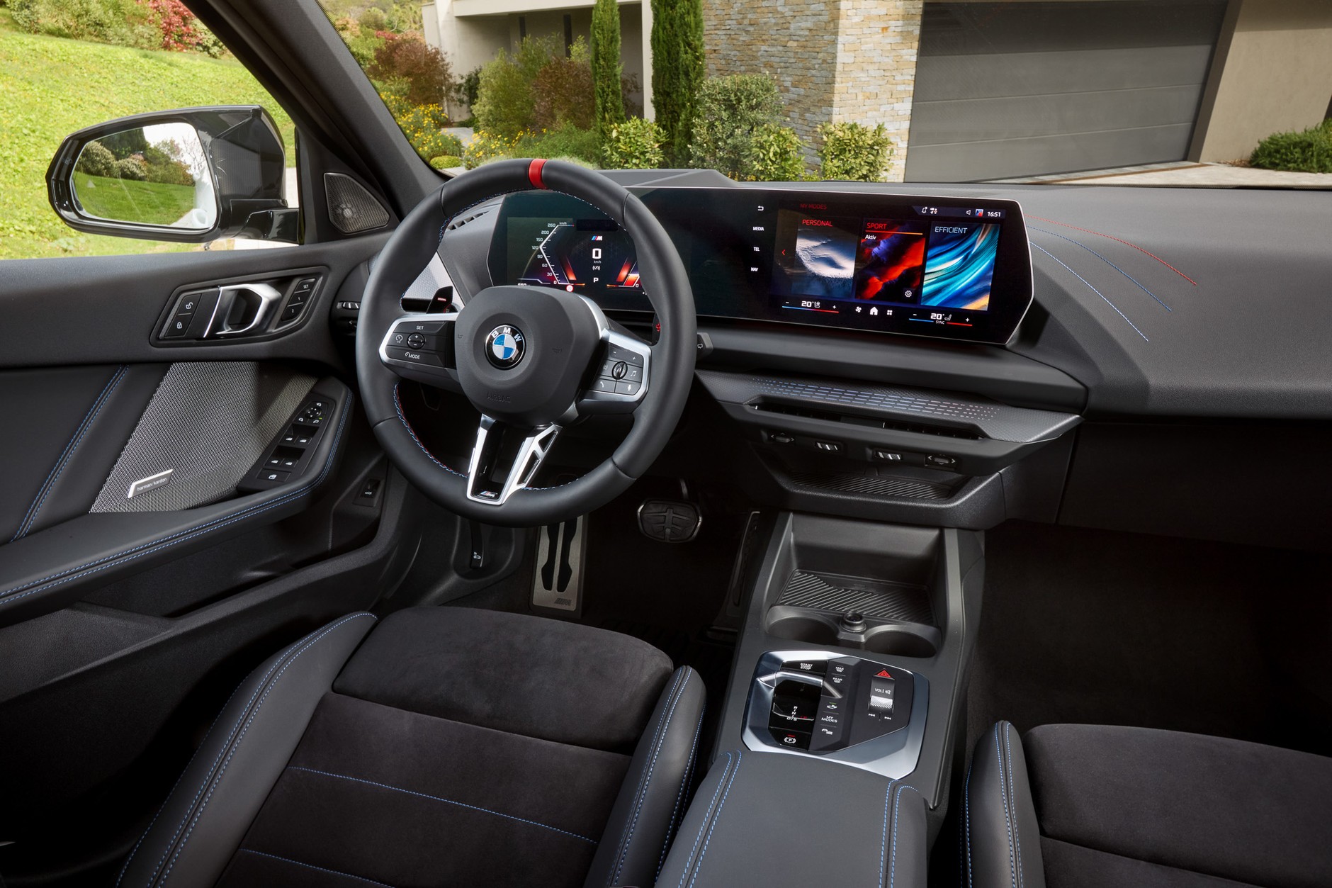 2024 BMW Serii 1