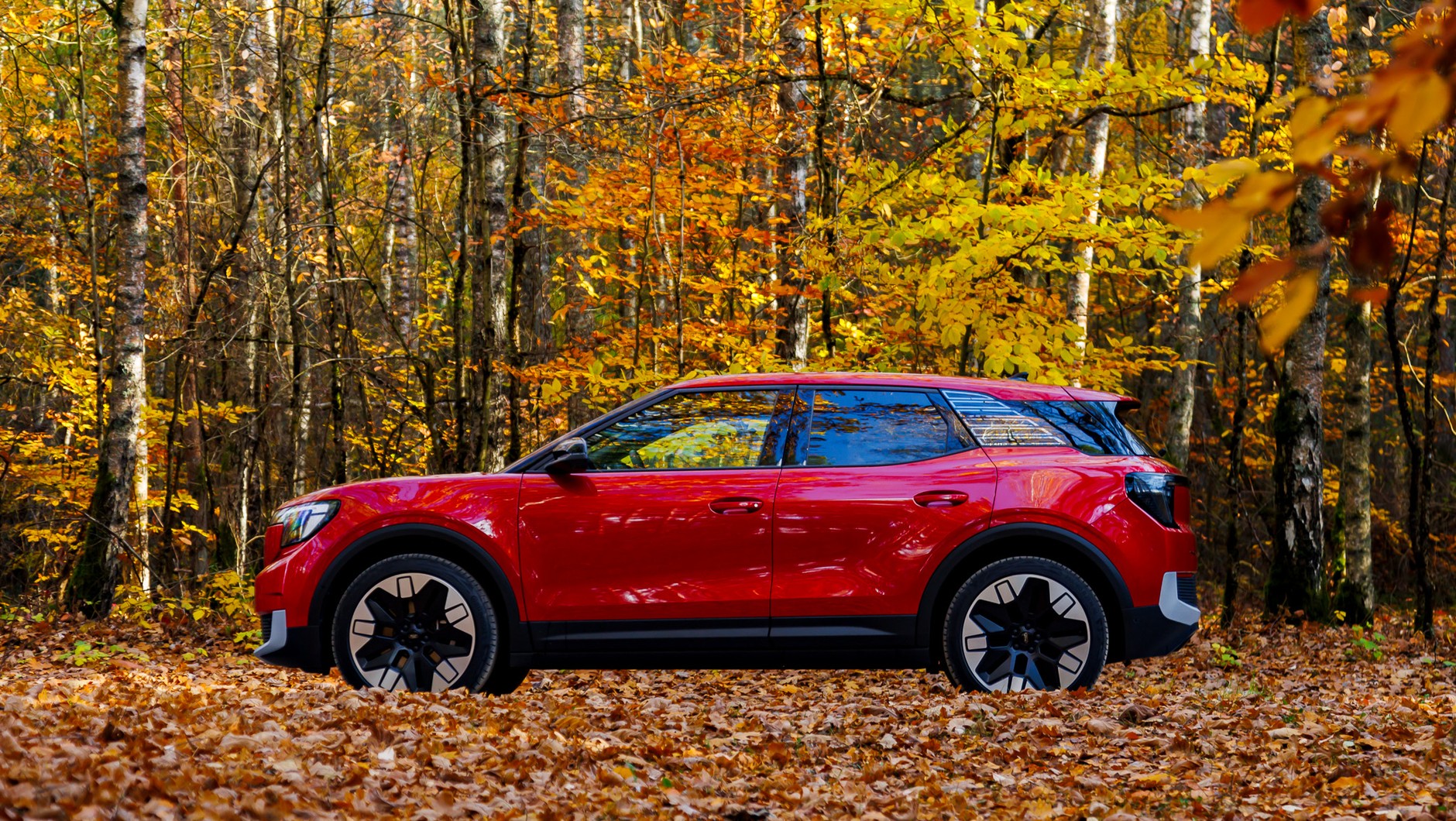 Ford Explorer w Europie jest już tylko elektryczny. Wśród rodzinnych aut w Fordzie jest więcej elektryków niż aut spalinowych