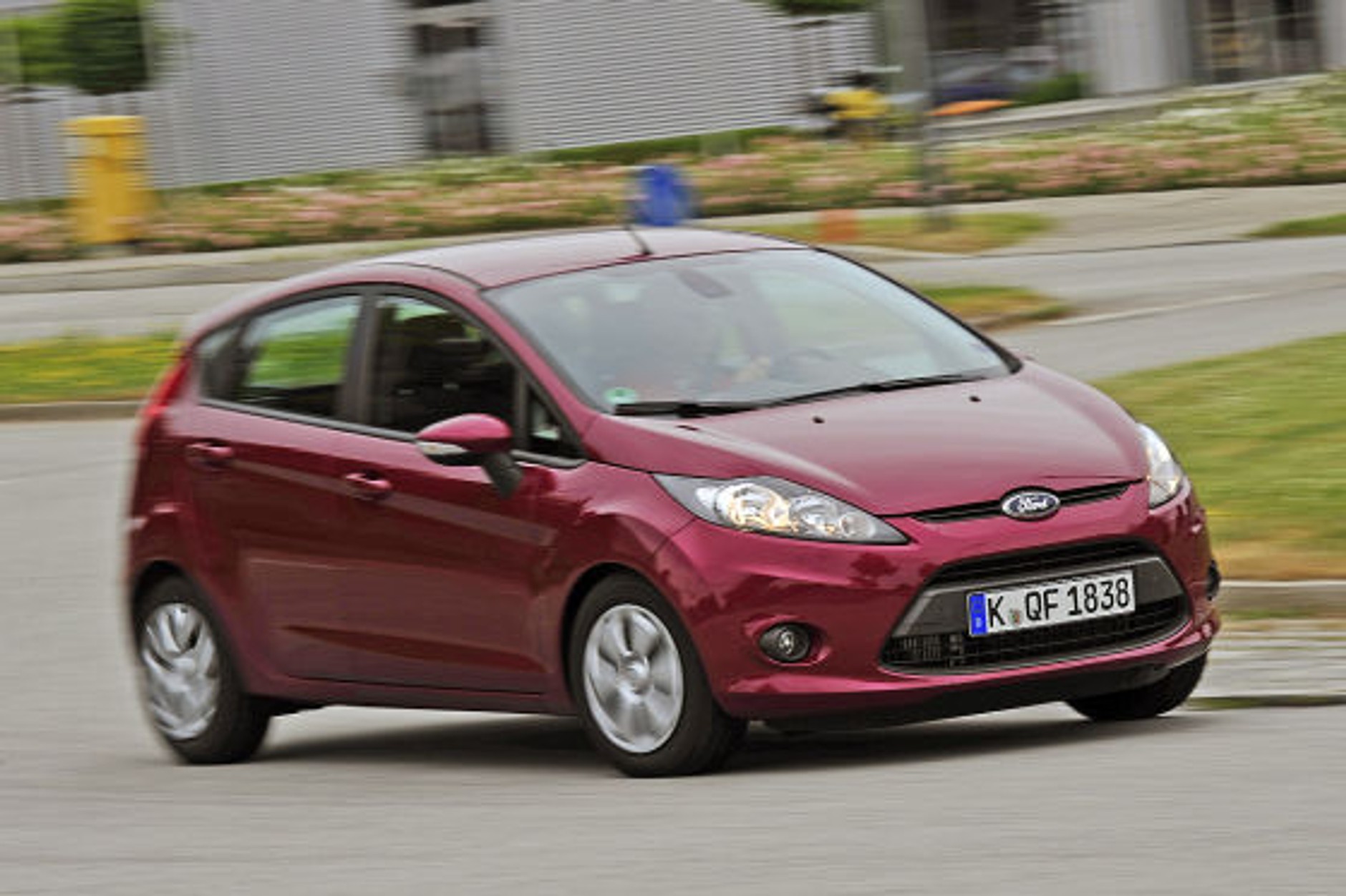 Ford Fiesta 1.6 TDCi Econetic: małe auto, 1,6 l diesel (95 KM), droga hamowania w teście: 40,6 metrów.
