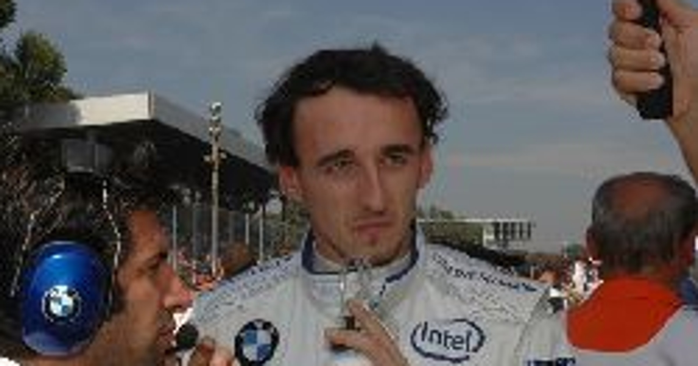Grand Prix Belgii 2007: problemy Roberta Kubicy - dym z silnika na treningu!