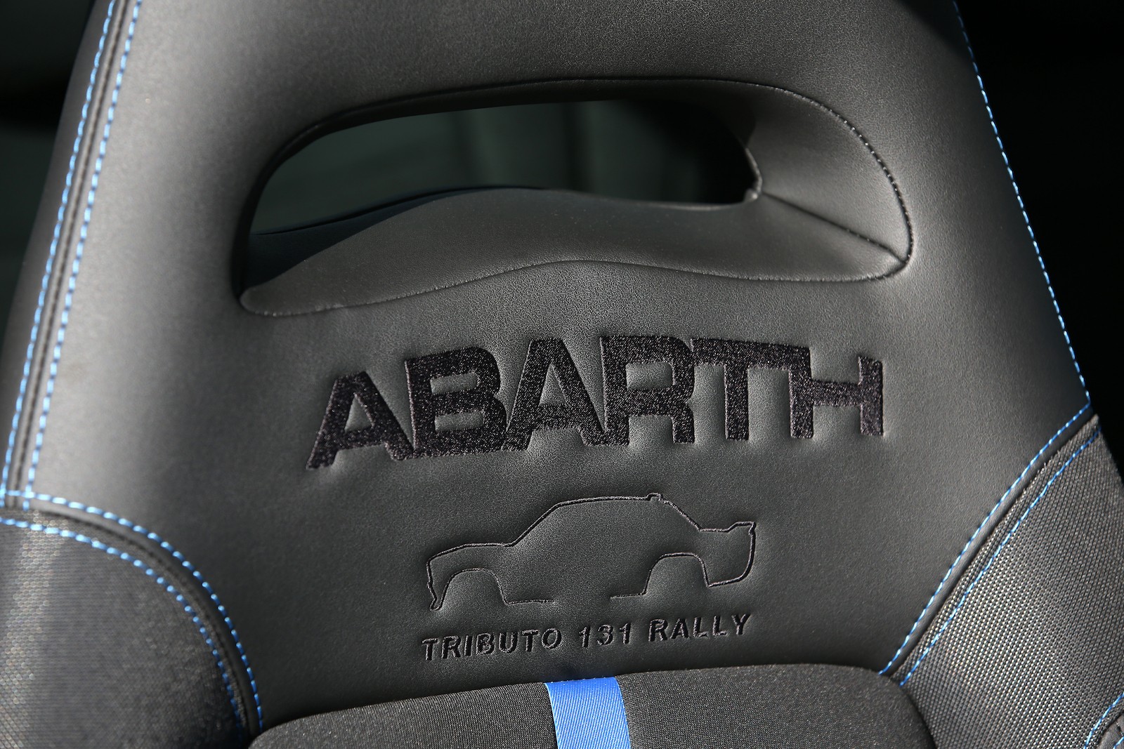 Abarth 695 Tributo 131