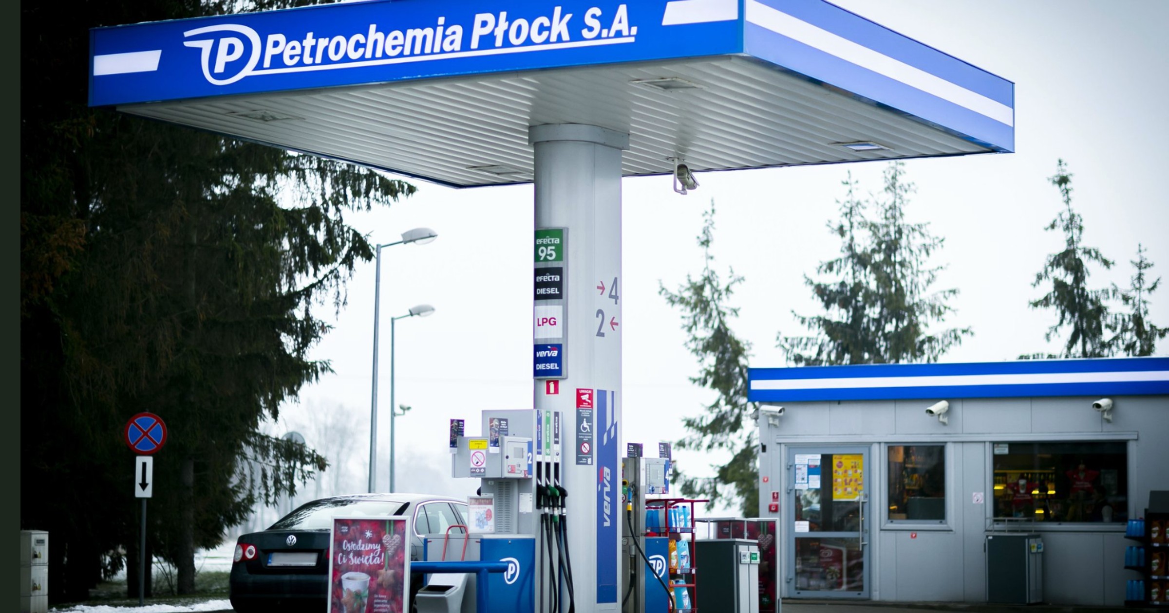 Stacja paliw pod marką Petrochemii Płock