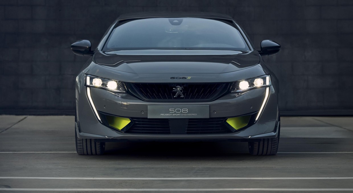 Peugeot 508 Sport Engineered - trzy silniki i 500 Nm