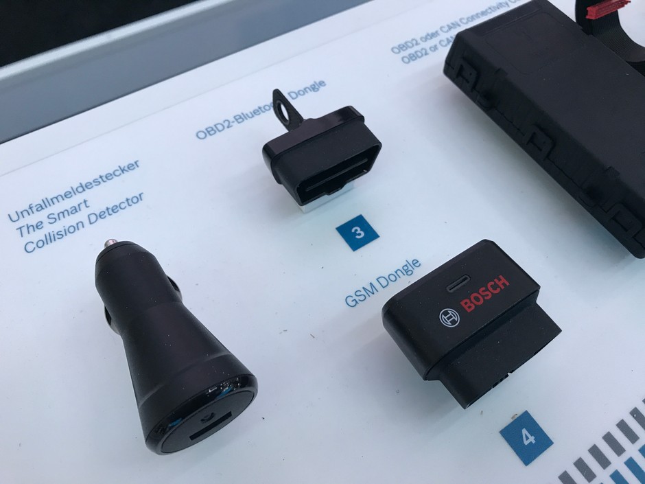 Bosch - uniwersalny moduł eCall to część całego ekosystemu dodatkowych urządzeń