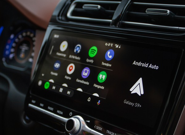 Zmiany w Androidzie Auto. Wystarczy kliknąć jeden przycisk