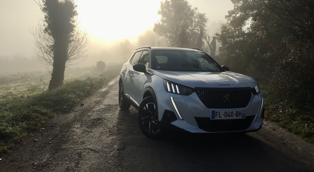 Nowy Peugeot 2008 – wersja spalinowa