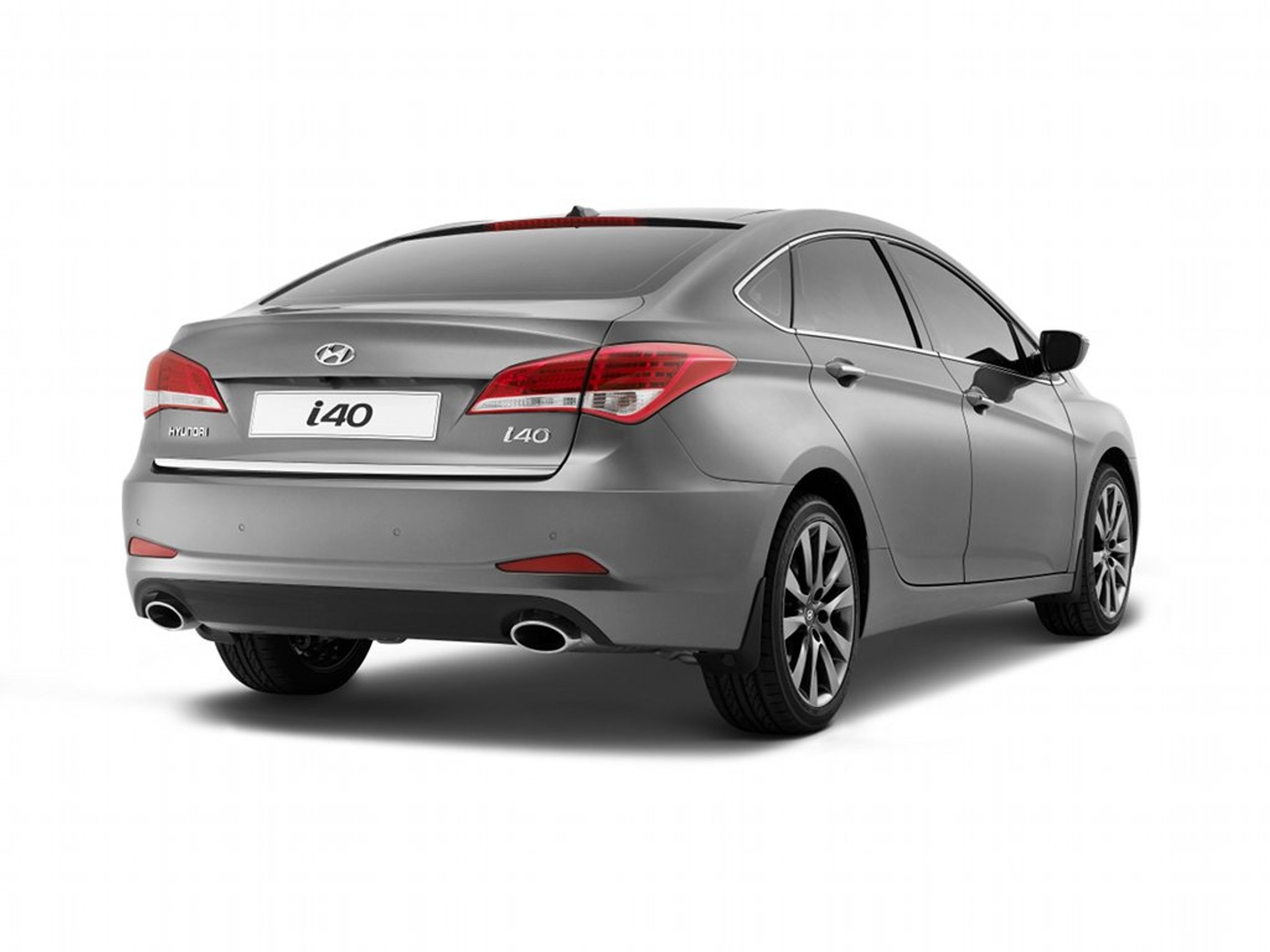 Hyundai i40 sedan już ujawniony