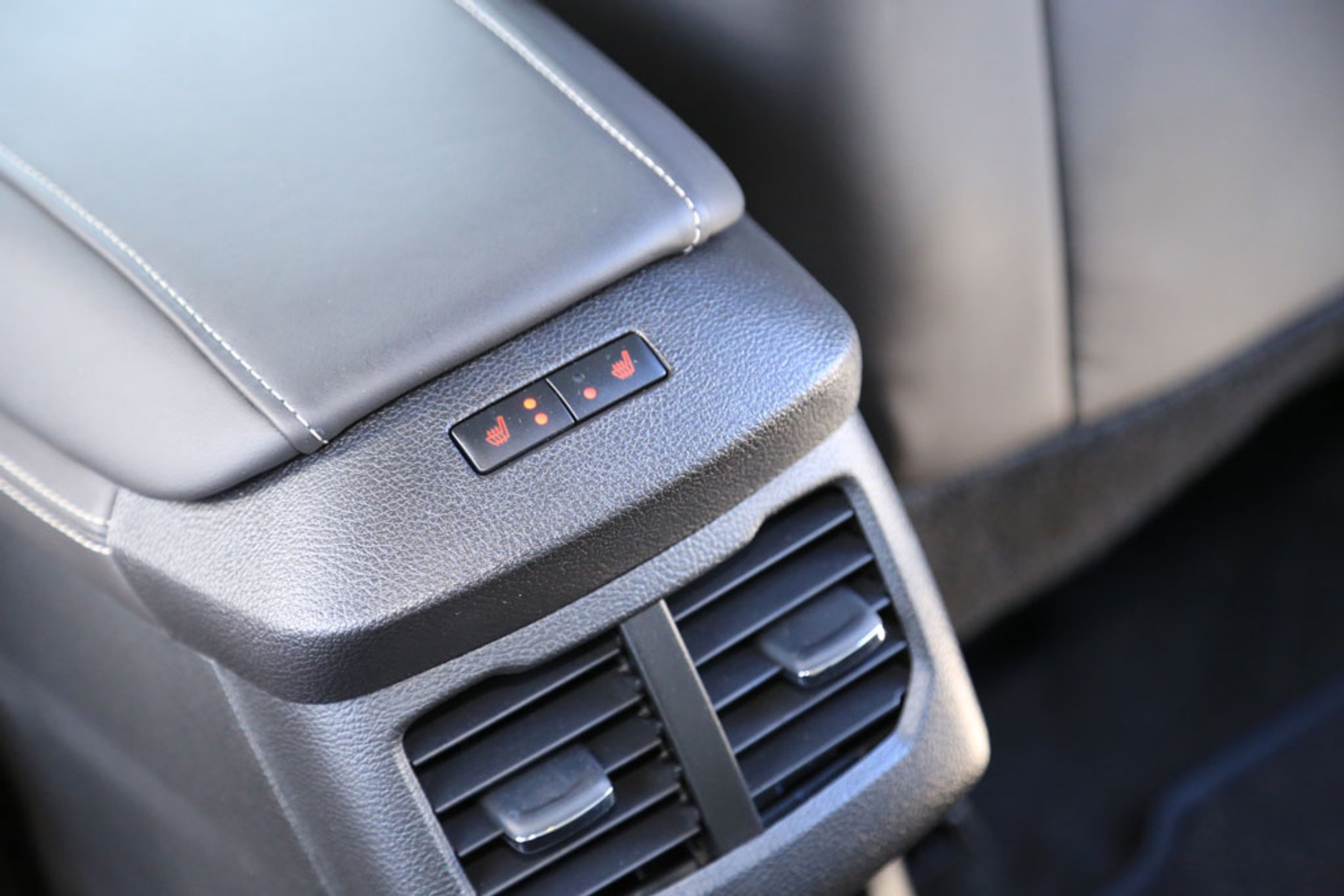 Ford Mondeo Vignale - Ford chce być Premium