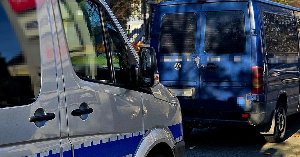 Policjanci odkryli cofnięty licznik w Volkswagenie LT