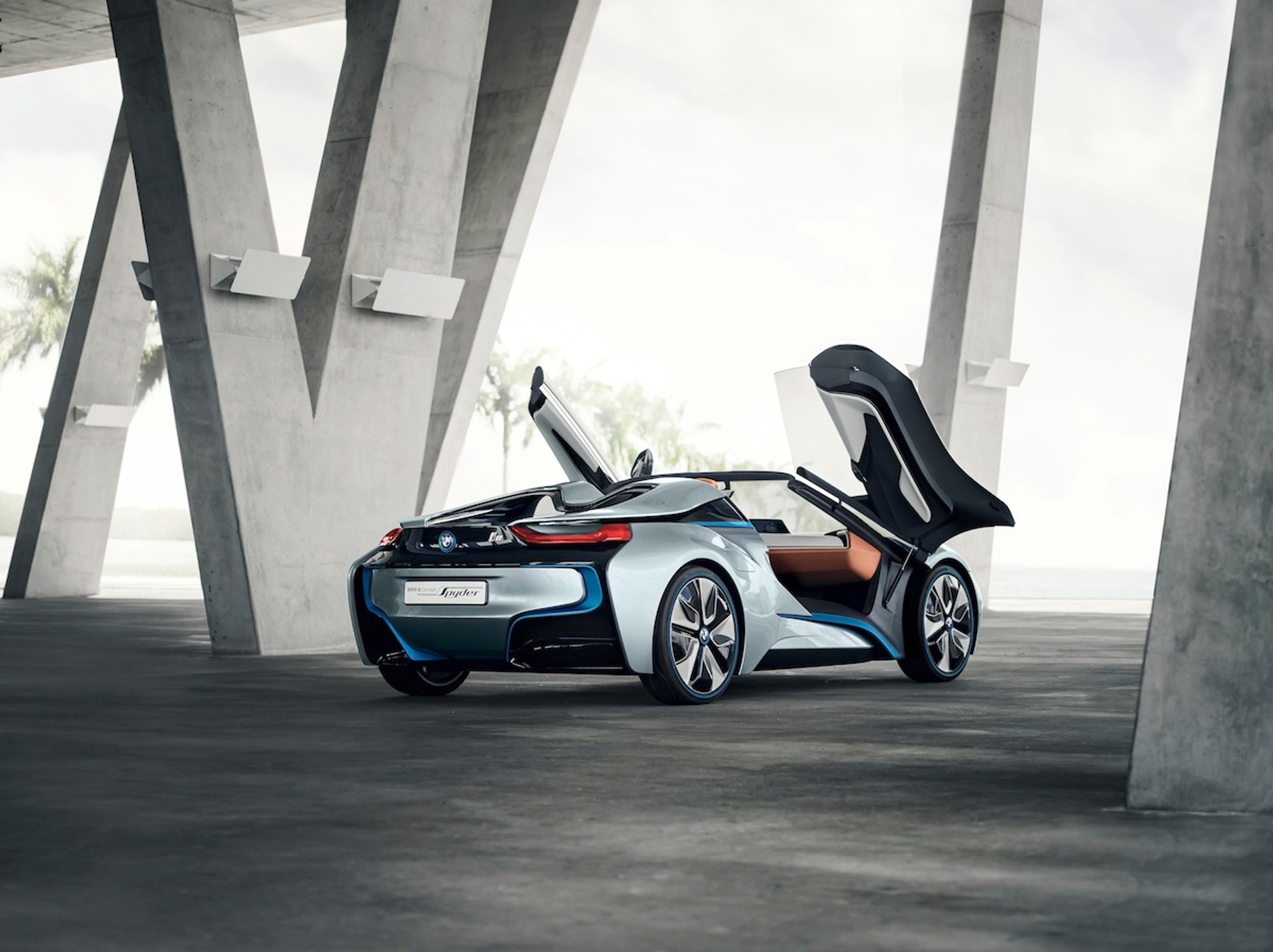 BMW i8 Concept w wersji Spyder