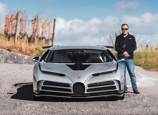 Daje wycisk każdemu nowemu Bugatti i jeszcze mu za to płacą. Najlepsza praca na świecie?