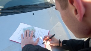 14 dni dzieli kierowców od kary. PCC-3 płaci prawie każdy. Spóźnialscy muszą liczyć się z wielką karą