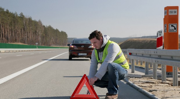 Co robić podczas awarii na autostradzie