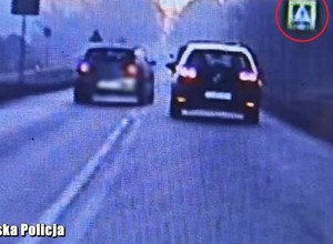 30 sekund i 30 punktów karnych. Tak 20-latek pożegnał się z prawem jazdy [Wideo]