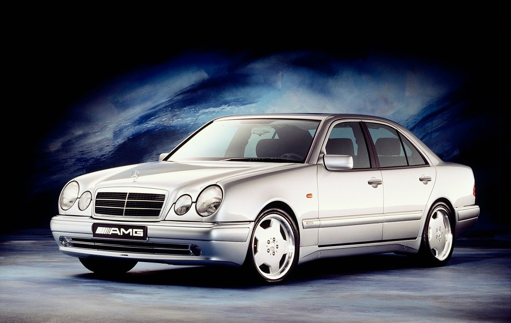 Mercedes klasy E (W 210)