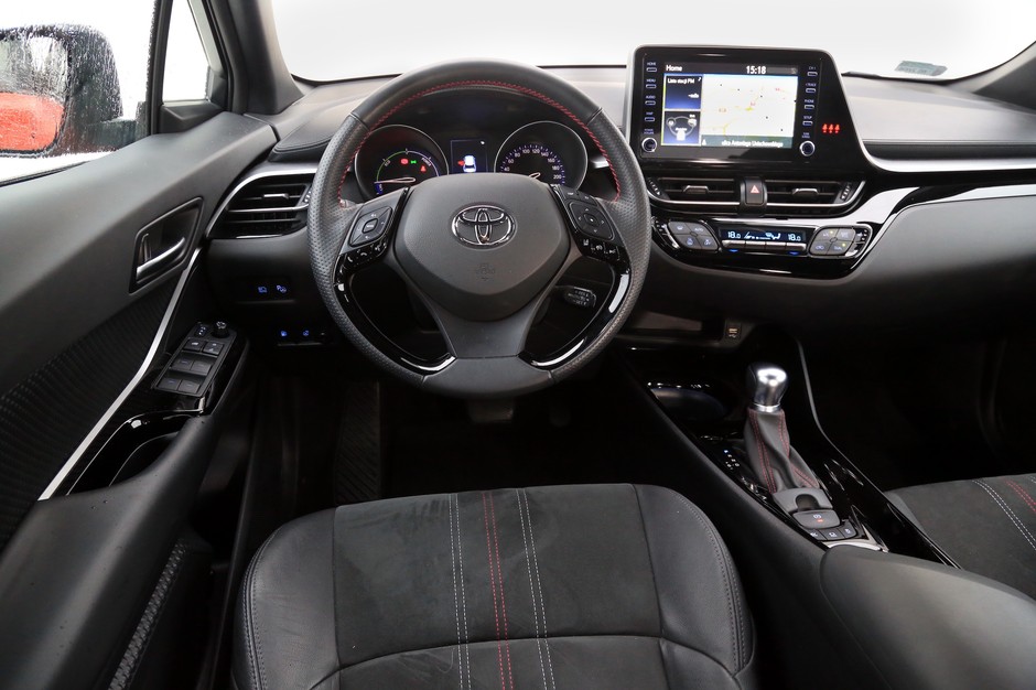 Toyota C-HR GR Sport 2.0 Hybrid (2021 r., 1. generacja, lifting)
