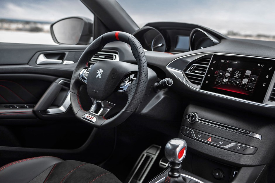 Peugeot 308 GTi - sportowy hit w Goodwood