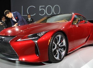 Lexus LC500 – symbol nowej kultury tworzenia samochodów (Detroit 2016)