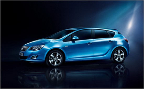 Buick Excelle XT: Opel Astra dla Chin
