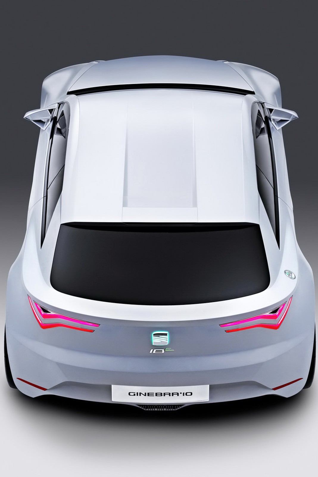 Seat IBE - Elektryzujące coupe