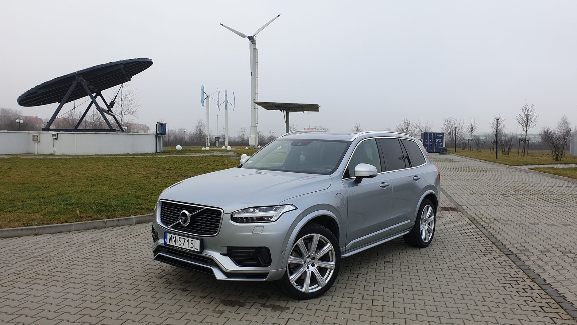 Volvo XC90 – która hybryda będzie lepszym wyborem