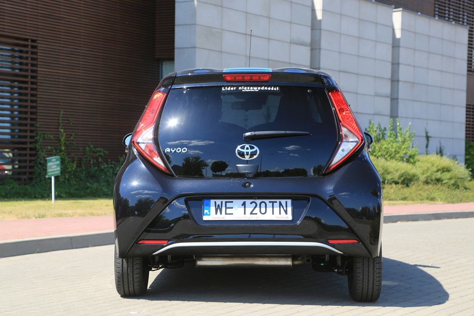 Toyota Aygo 1.0 - jak jeździ najpopularniejsze nowe miejskie auto?