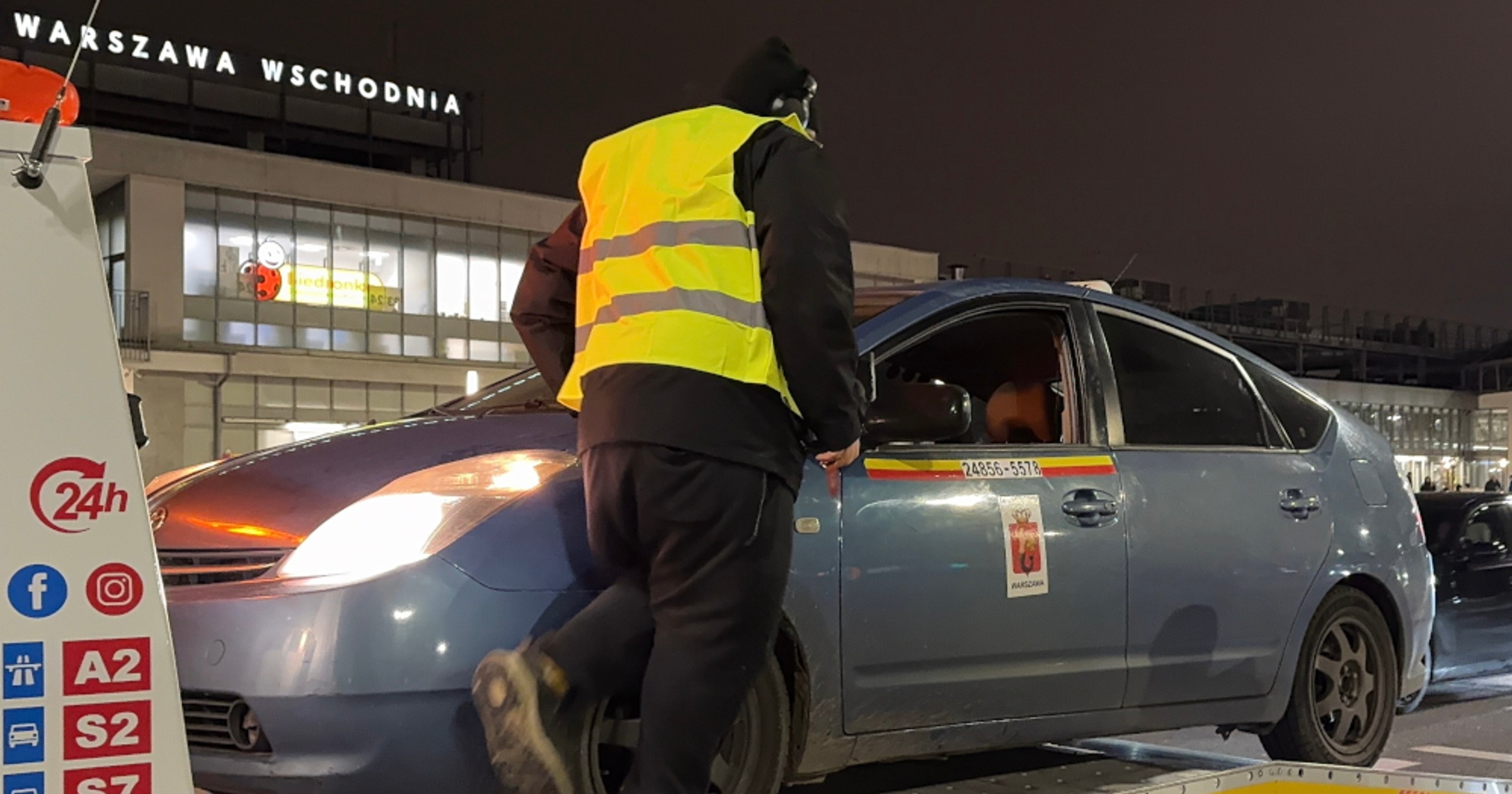 Zatrzymane dowody rejestracyjne i prawa jazdy: policja skontrolowała przewozy osób