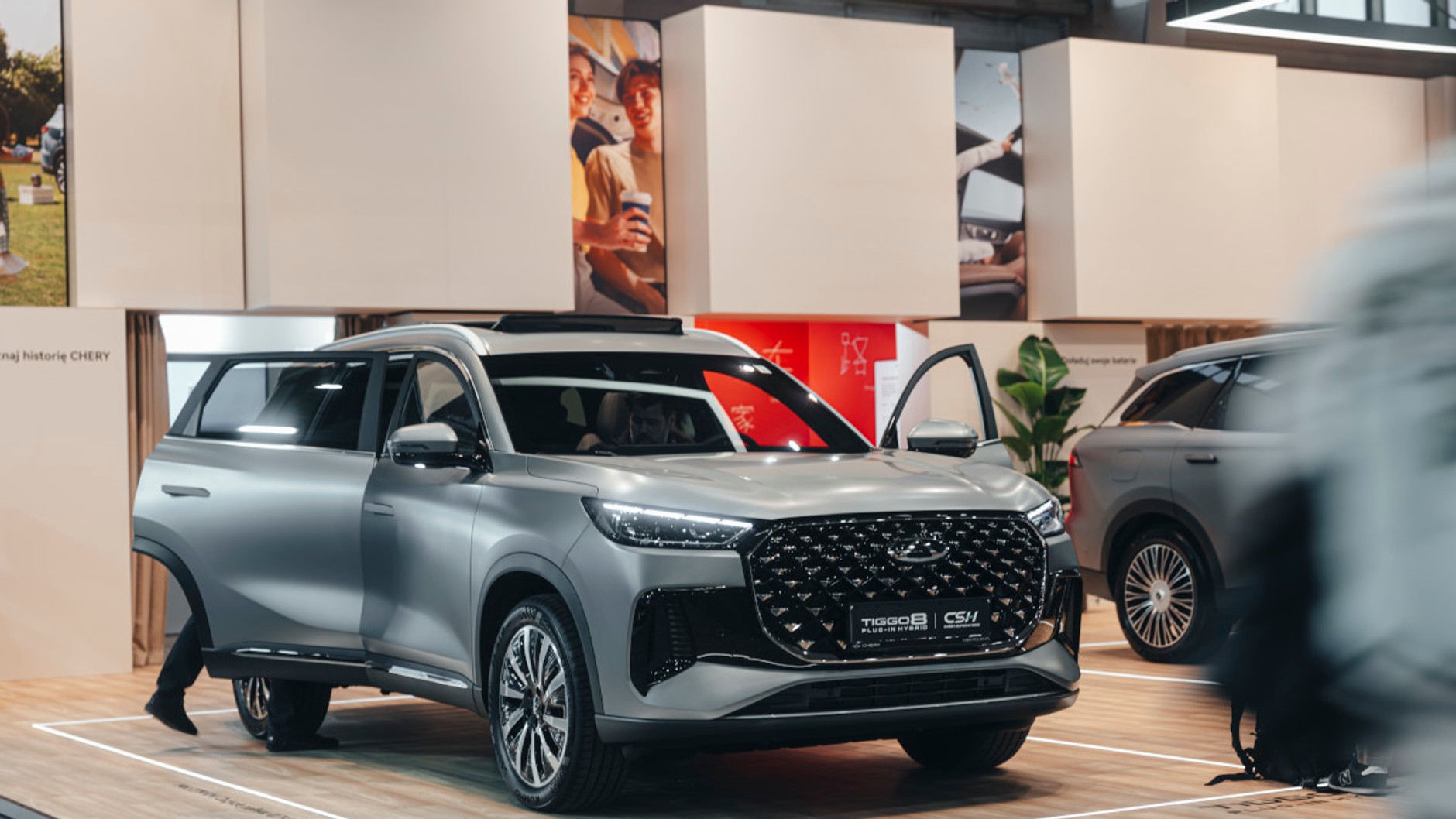 CHERY TIGGO 8