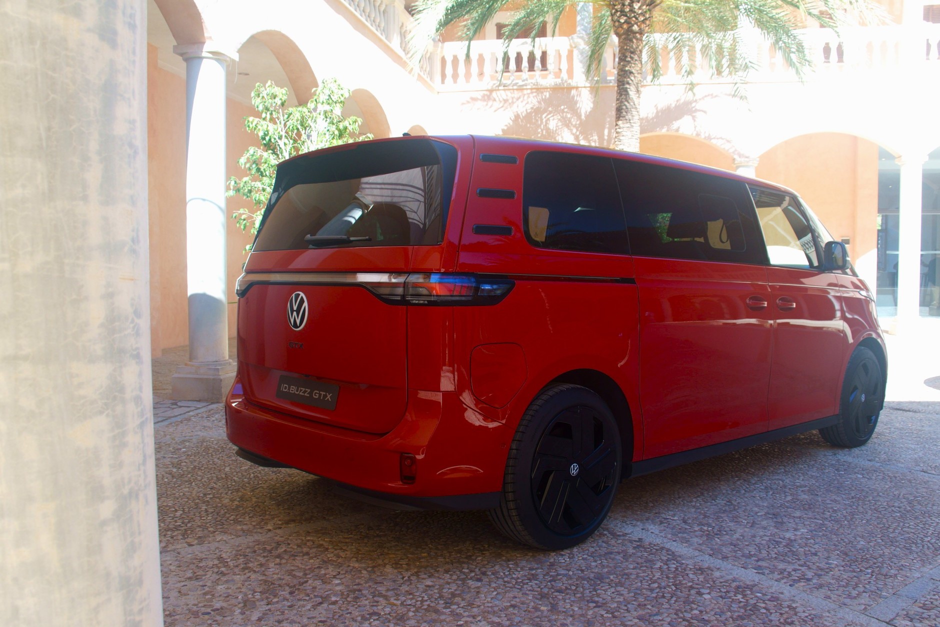 Volkswagen ID. Buzz GTX