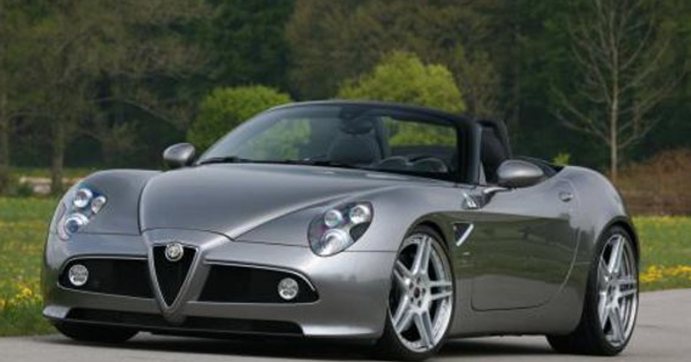 Super Alfa Romeo 8C Spider od Noviteca