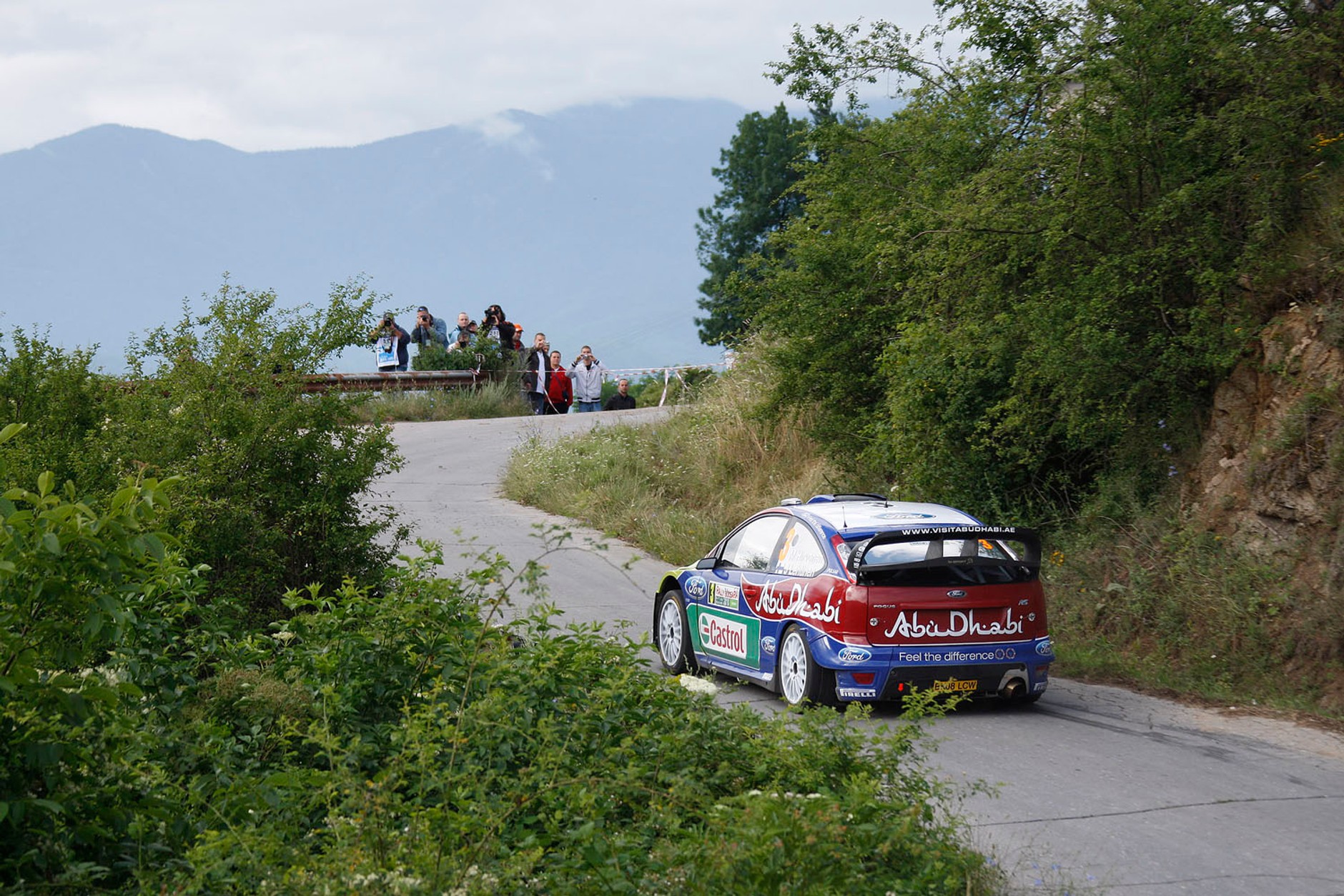 Citroën Total WRT taranuje konkurentów (galeria Rallyworld©Willy Weyens)