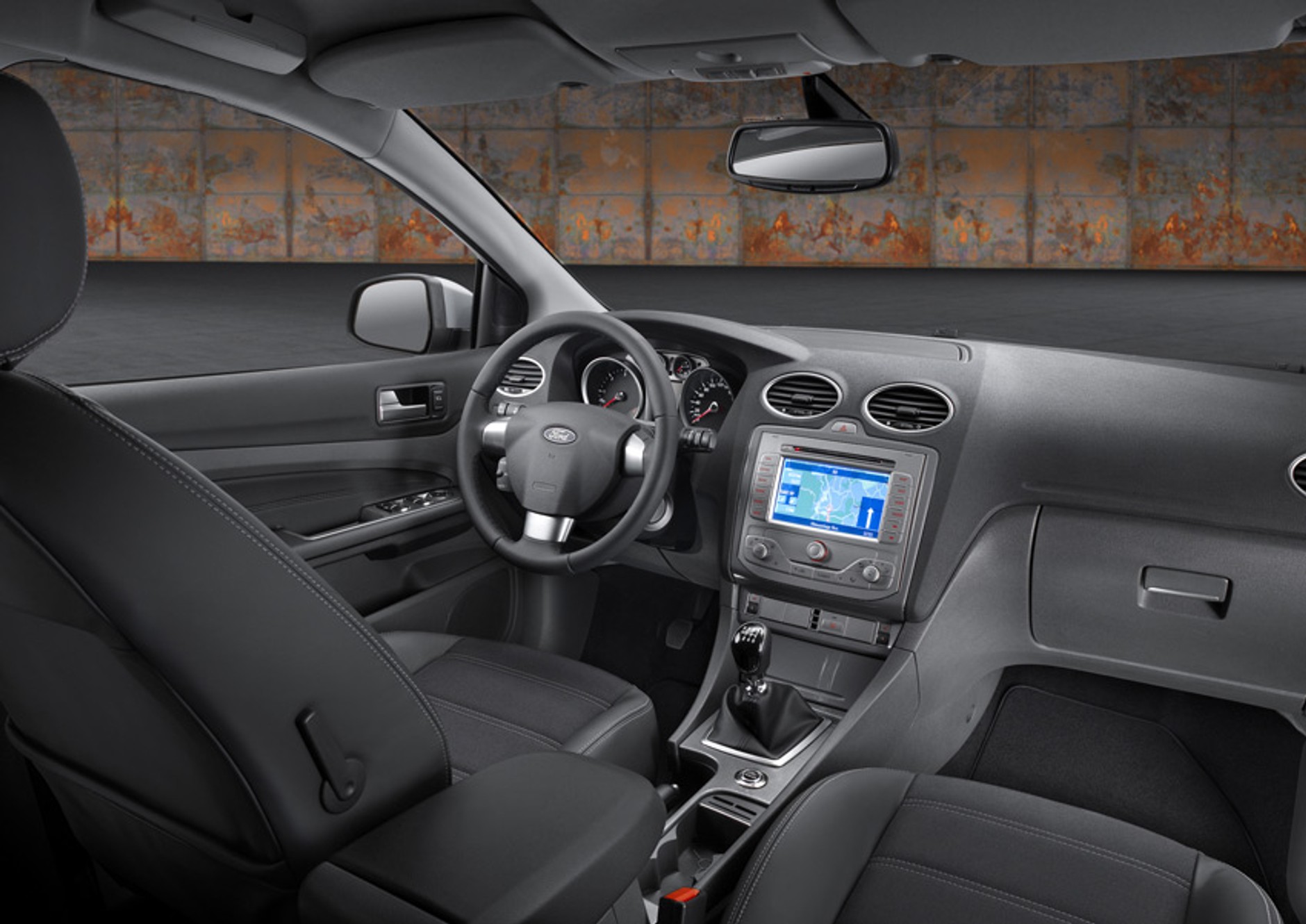 IAA Frankfurt 2007: odmłodzony Ford Focus – kinetyczny design, dwusprzęgłowa skrzynia biegów, oszczędna wersja