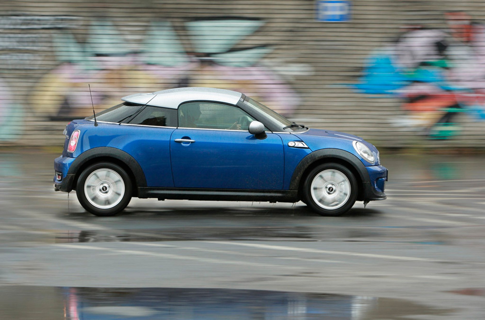 Mini Cooper S Coupé: rasowy oryginał