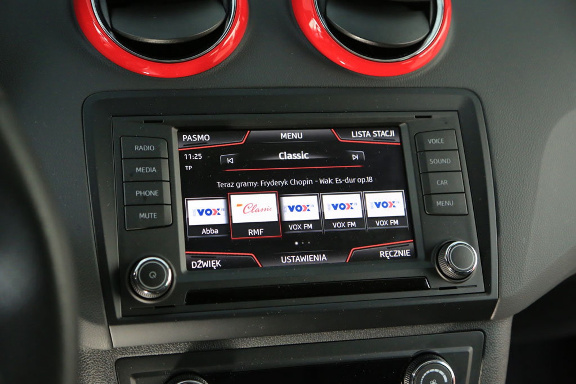 Seat Ibiza 1.2 TSI FR - dużo lepsza dynamika i technika