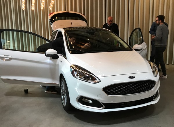 Ford rozstaje się z Sony. Wkracza B&O Play