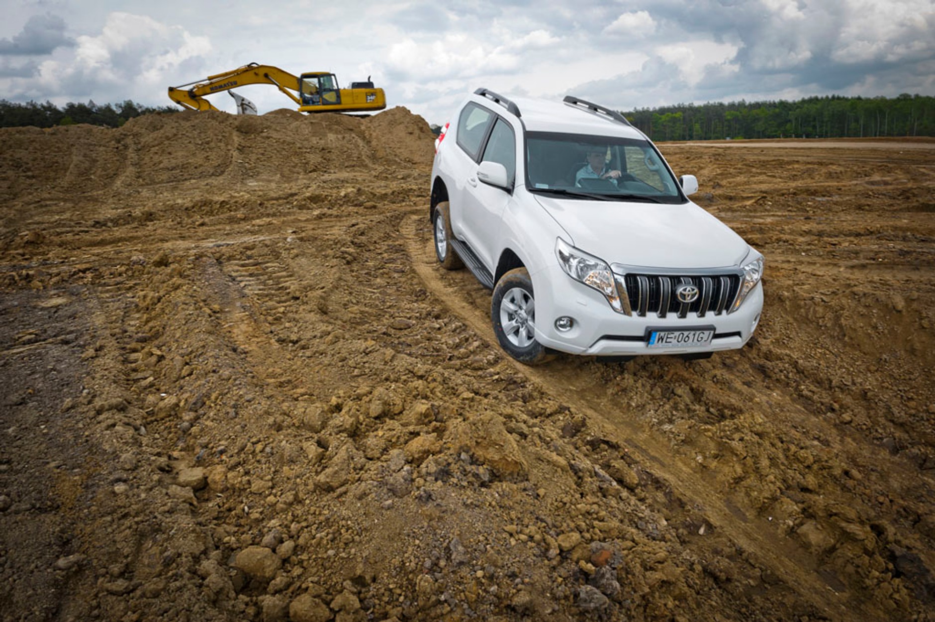 Test Toyoty Land Cruiser Prado - auto, które niczego się nie boi