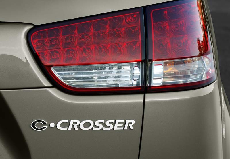 Citroen C-Crosser: cena od 33 590 euro