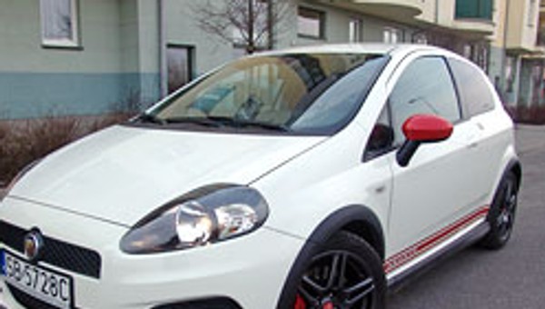 Abarth Grande Punto 1,4 T-Jet 114 kW: droga sportowa zabawka
