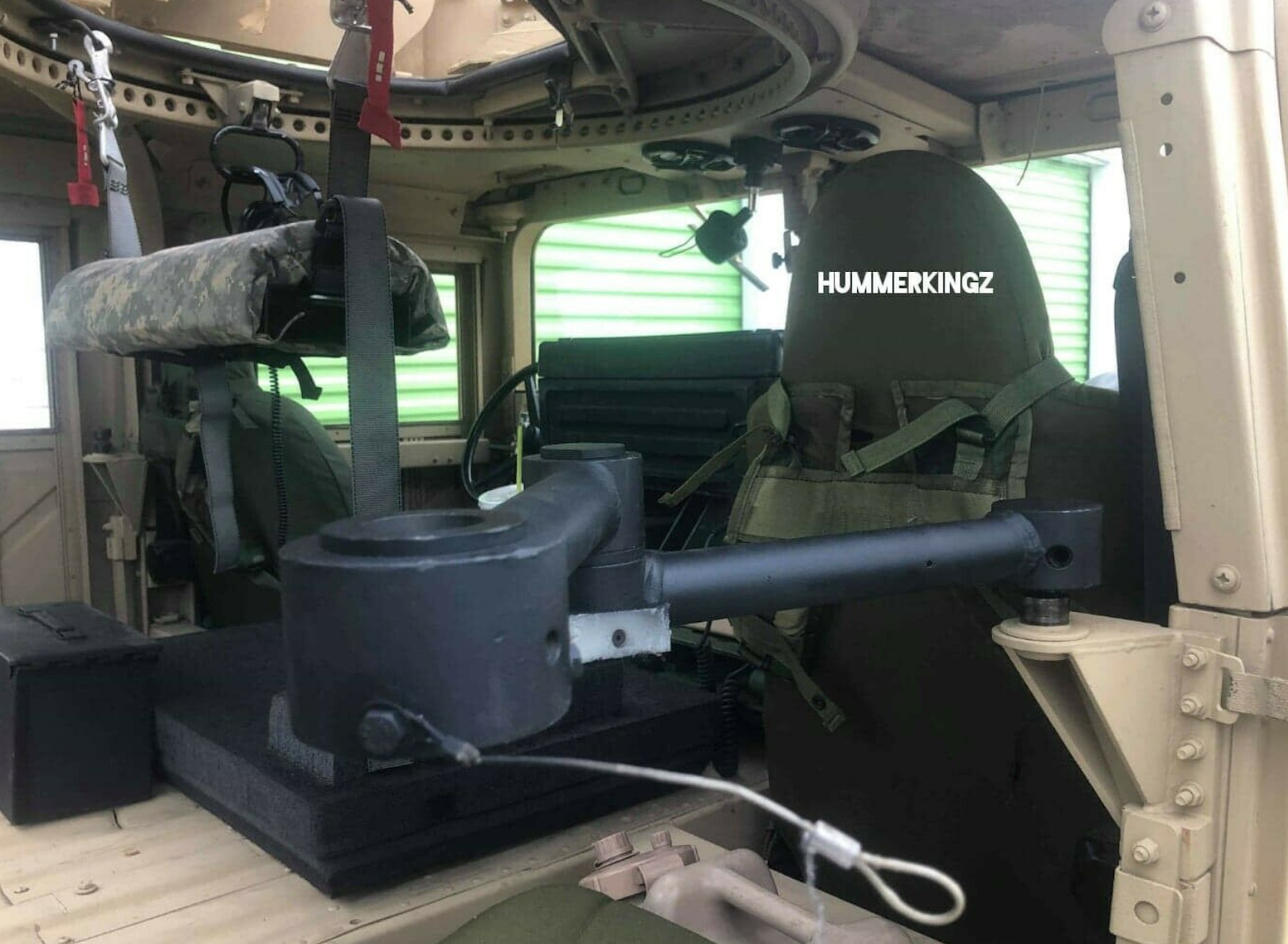 Wojskowy Hummer H1 na sprzedaż