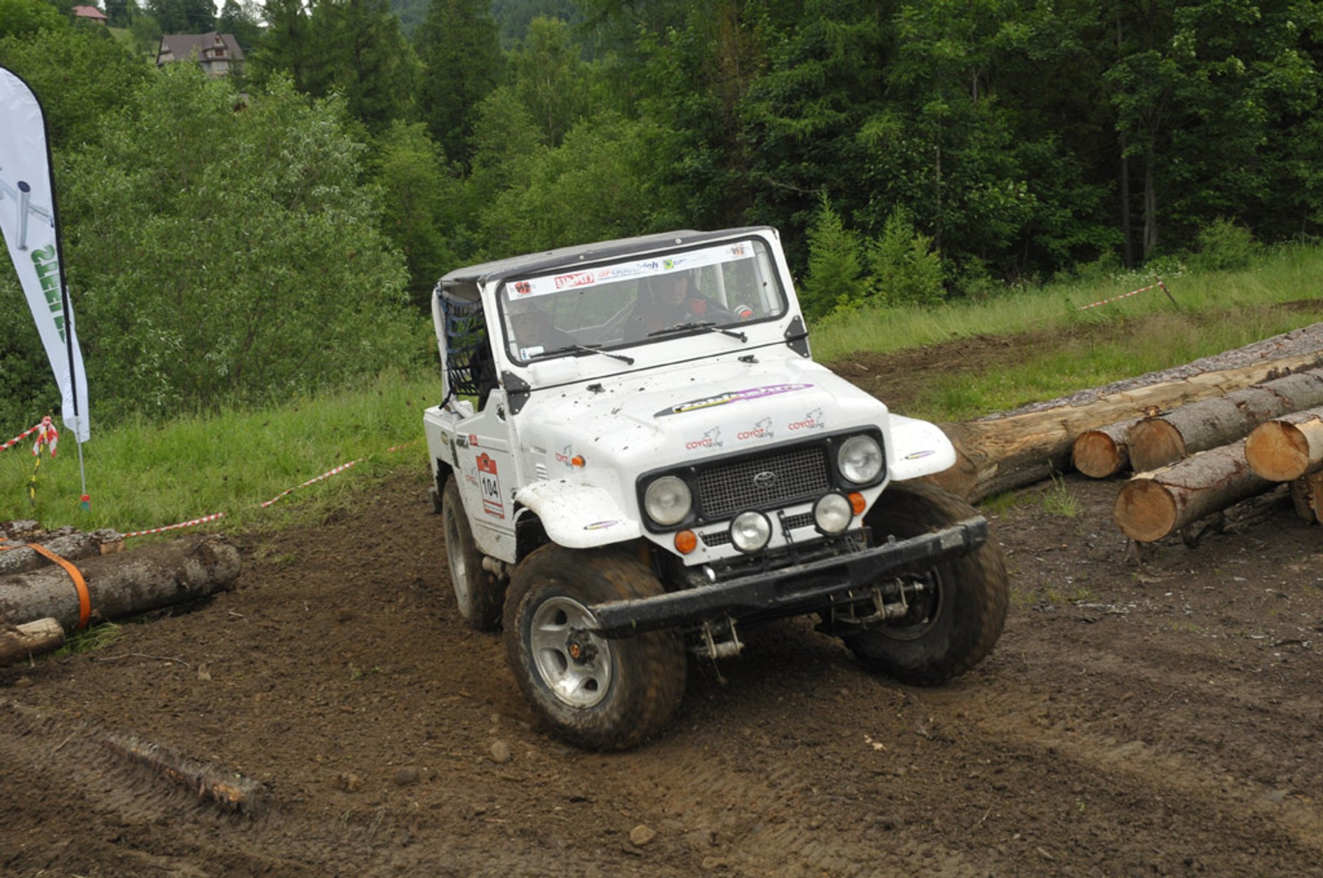 4x4 Family Adventure: rodzinny Off-Road w Beskidzie Żywieckim