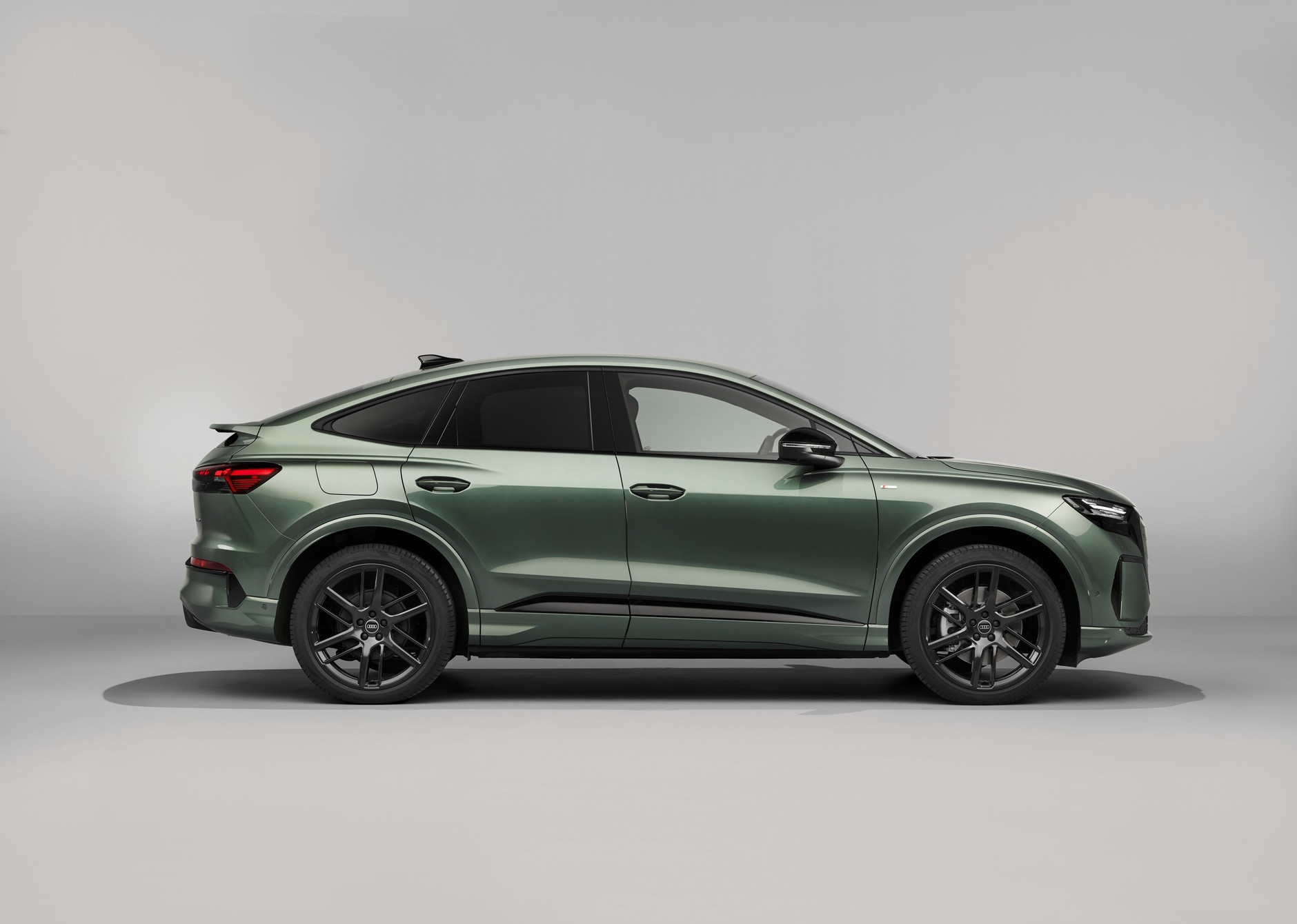 Audi Q4 i Q4 Sportback e-tron 2026