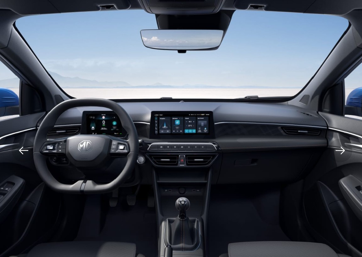 Wnętrze podstawowej wersji MG3