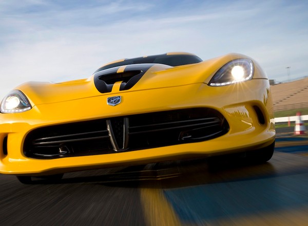 SRT Viper: amerykański drapieżnik
