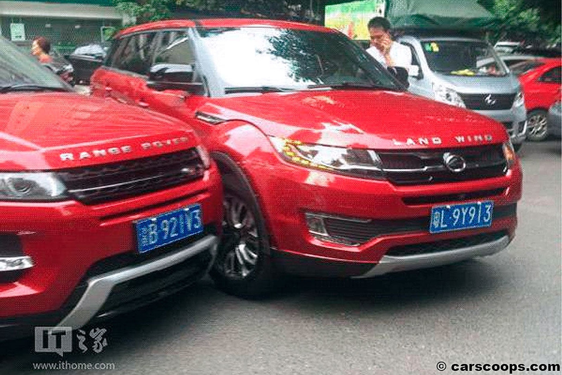 Range Rover Evoque zderzył się z LandWindem X7