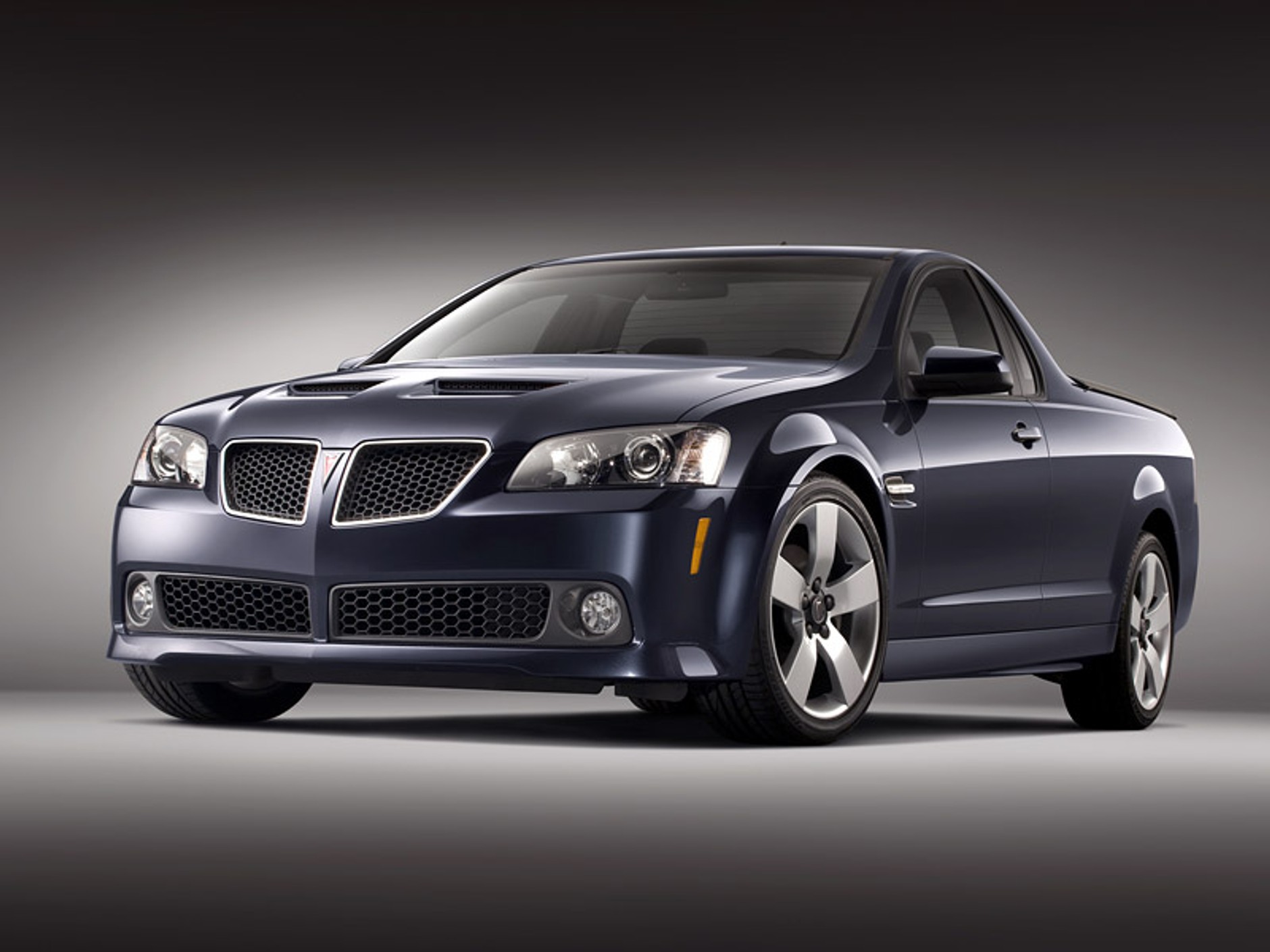 Pontiac G8 Sport Truck – użytkowy sportowiec z genami El Camino